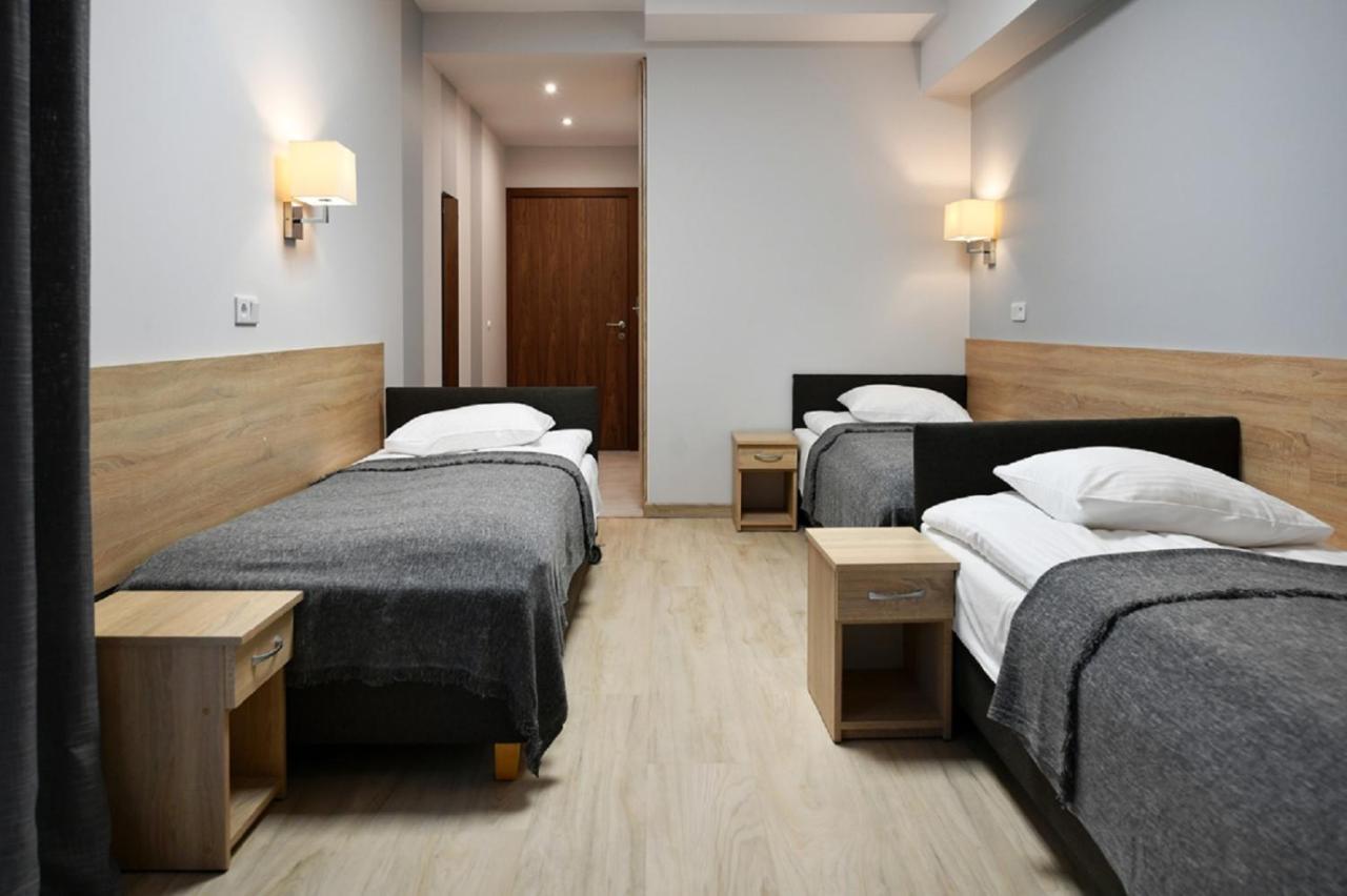 Fotex Bed & Breakfast Zabki Bagian luar foto