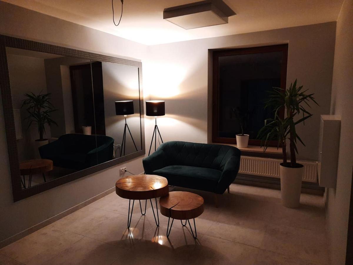 Fotex Bed & Breakfast Zabki Bagian luar foto