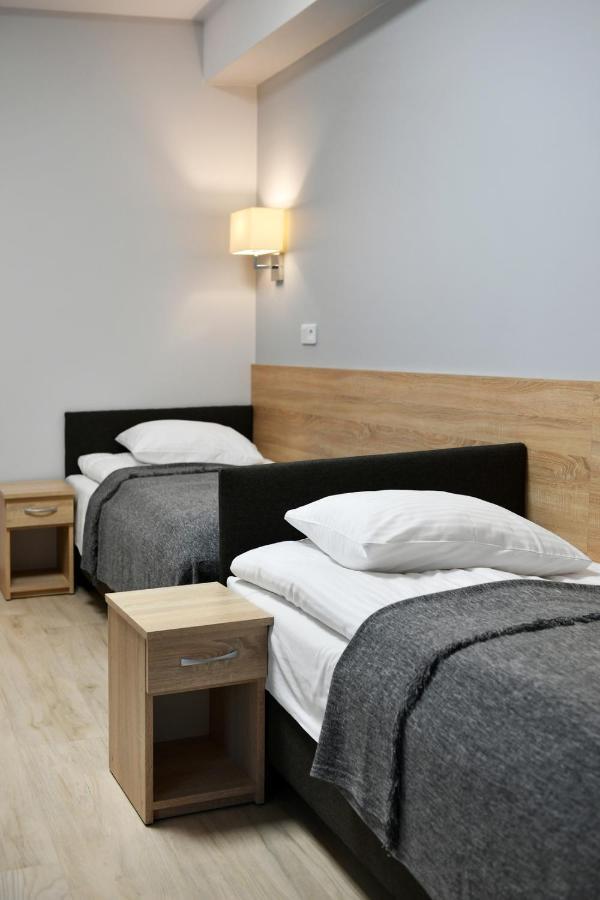 Fotex Bed & Breakfast Zabki Bagian luar foto
