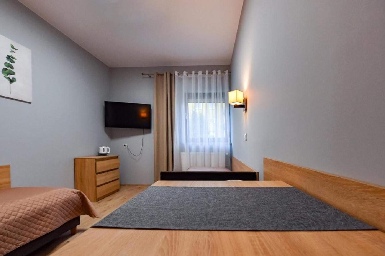 Fotex Bed & Breakfast Zabki Bagian luar foto