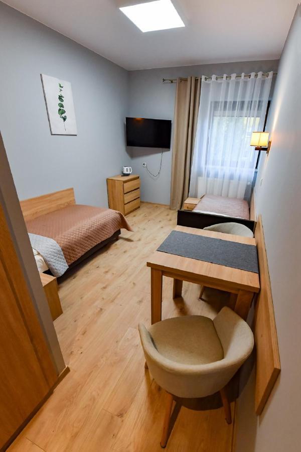 Fotex Bed & Breakfast Zabki Bagian luar foto
