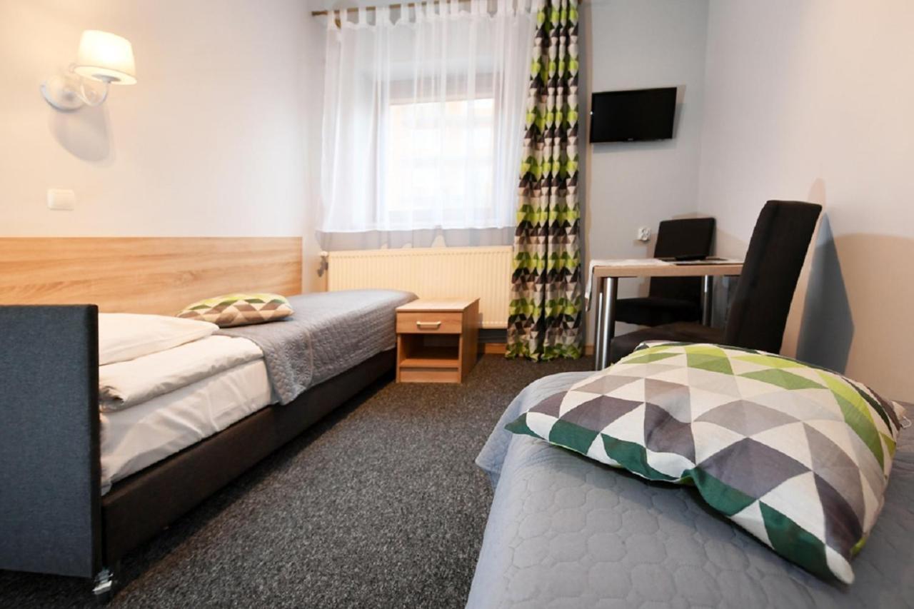 Fotex Bed & Breakfast Zabki Bagian luar foto